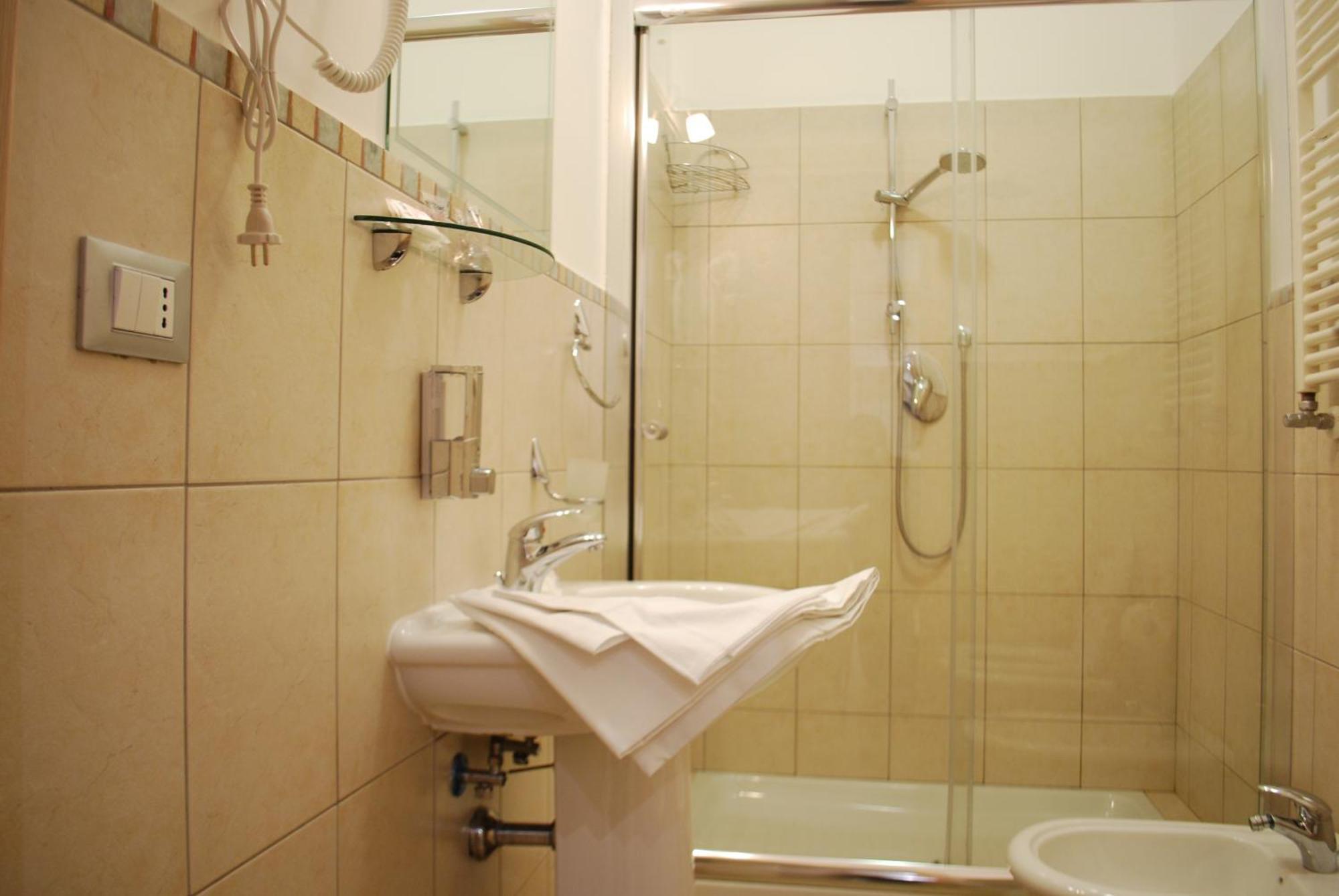 Apartrooms76 โรม ภายนอก รูปภาพ